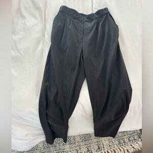 lululemon trouser/joggers! (size 6)